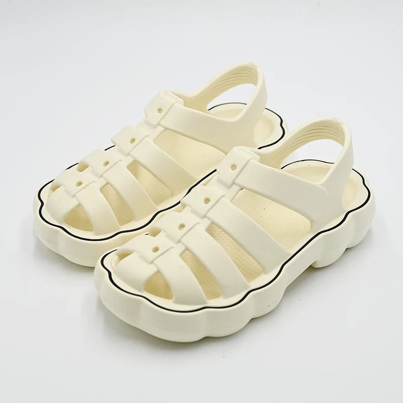 ما هي مزايا النعال المطاطية؟